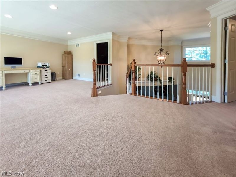 6450 Pebble Beach Drive NW, Canton, OH 44718 Photo 18