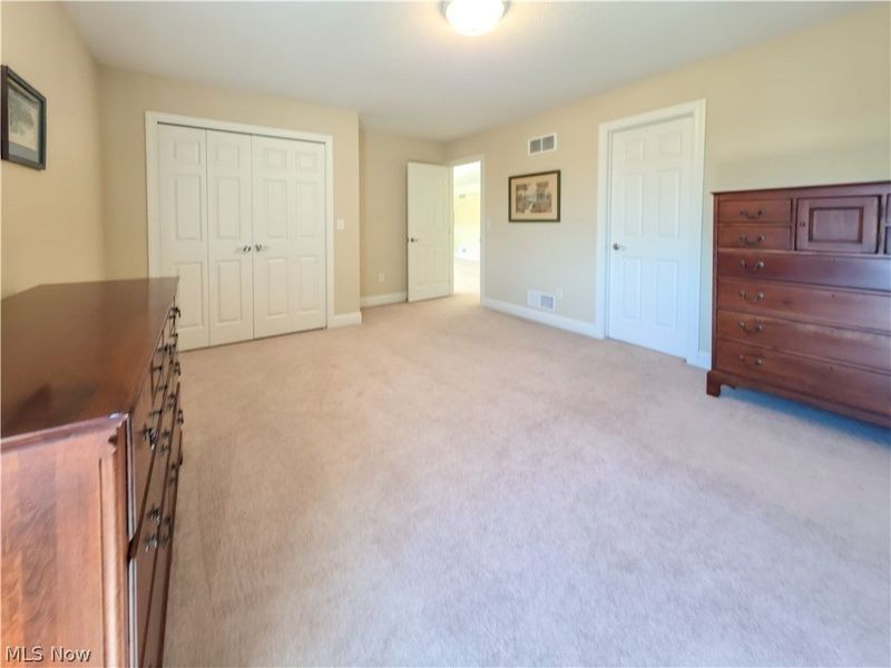 6450 Pebble Beach Drive NW, Canton, OH 44718 Photo 22