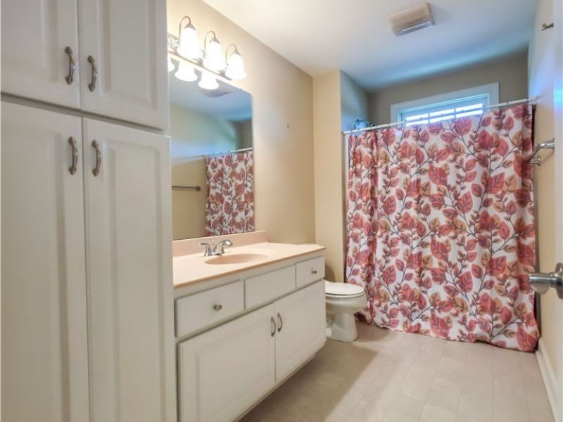 6450 Pebble Beach Drive NW, Canton, OH 44718 Photo 23