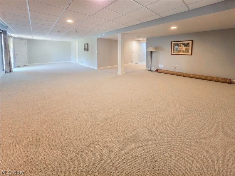 6450 Pebble Beach Drive NW, Canton, OH 44718 Photo 24
