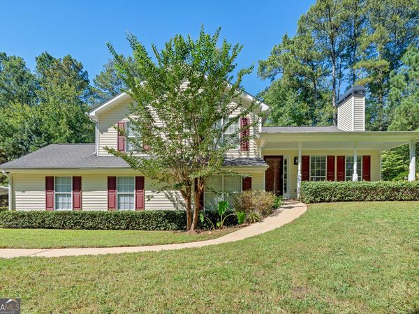 65 Lauren Overlook, Newnan, GA 30263