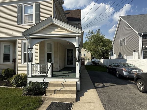 11 Rockland Street, Unit 1, Newton, MA 02458
