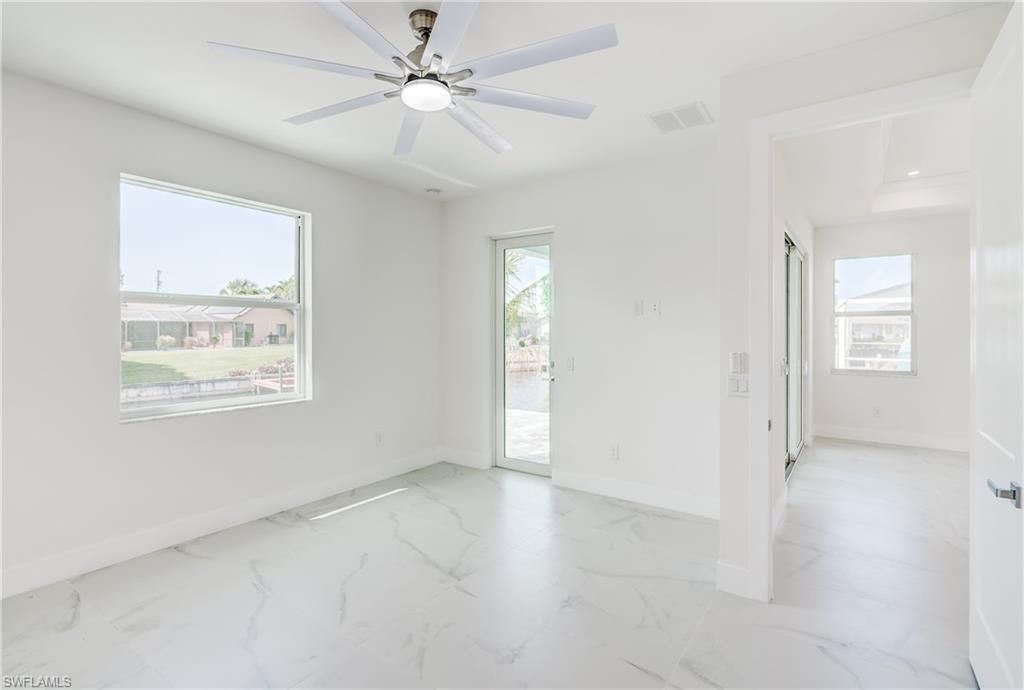 1105 SE 38th St, Cape Coral, FL 33904 Photo