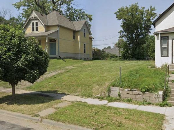 771 4th Street E, Saint Paul, MN 55106