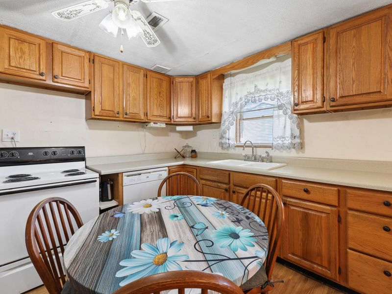 51 Cranberry Lane , Buckeye Lake, OH 43008 Photo 9