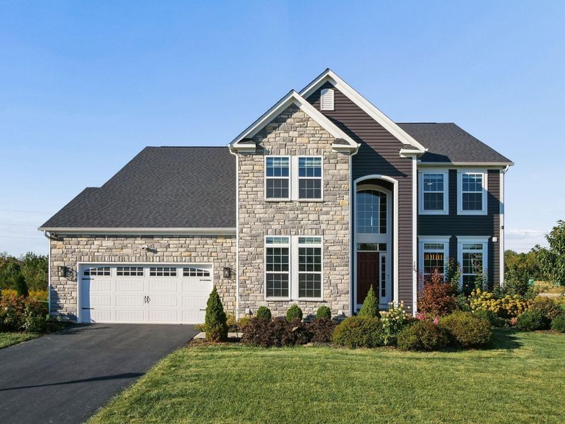 206 Ingleton Court, Delaware, OH 43015 Photo 1