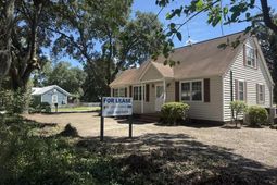 1227 Yeamans Hall Road  photo 4
