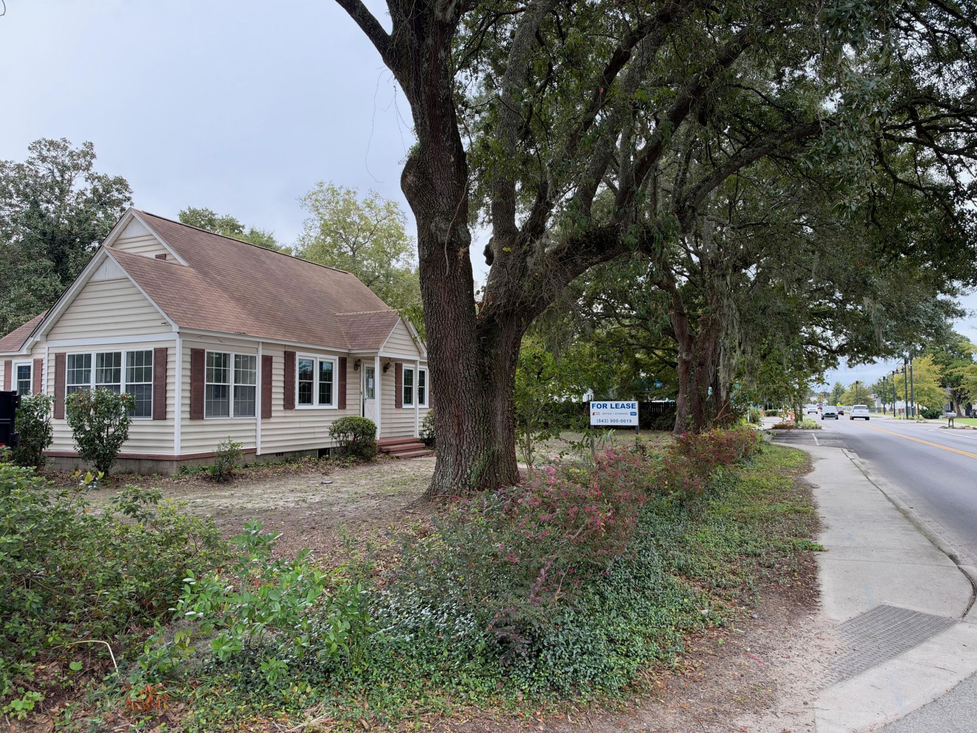 1227 Yeamans Hall Road  Photo 4