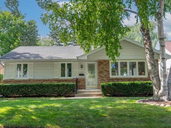 551 N 93rd STREET, Milwaukee, WI 53226