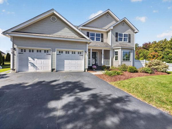 73 Bower Street, South Burlington, VT 05403