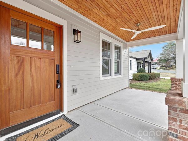 1817 S Mint Street, Charlotte, NC 28203