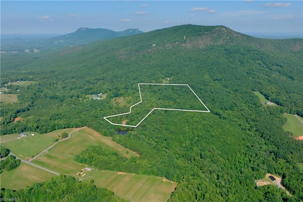 8 Old Mill Road, Pinnacle, NC 27043 Main Photo