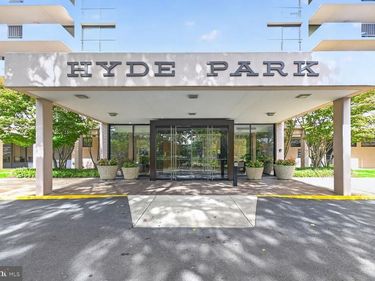 4141 N NORTH HENDERSON ROAD, Unit 311, ARLINGTON, VA 22203