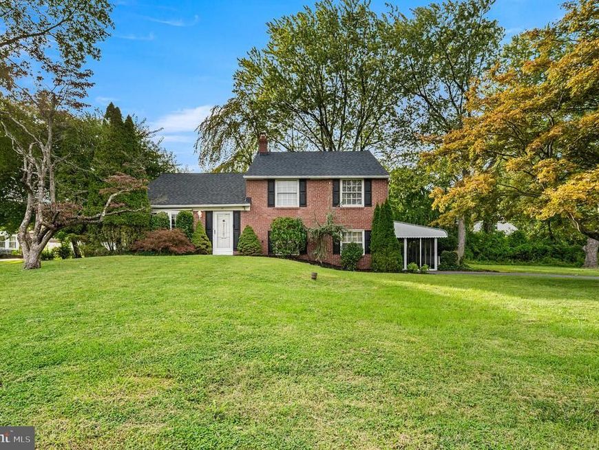 111 Michaels Lane, Wallingford, PA 19086 Main Photo