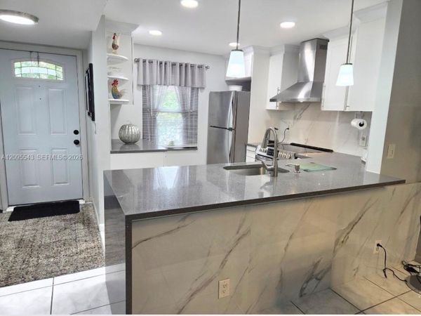 7205 NW 4th Pl , Unit 106, Margate, FL 33063