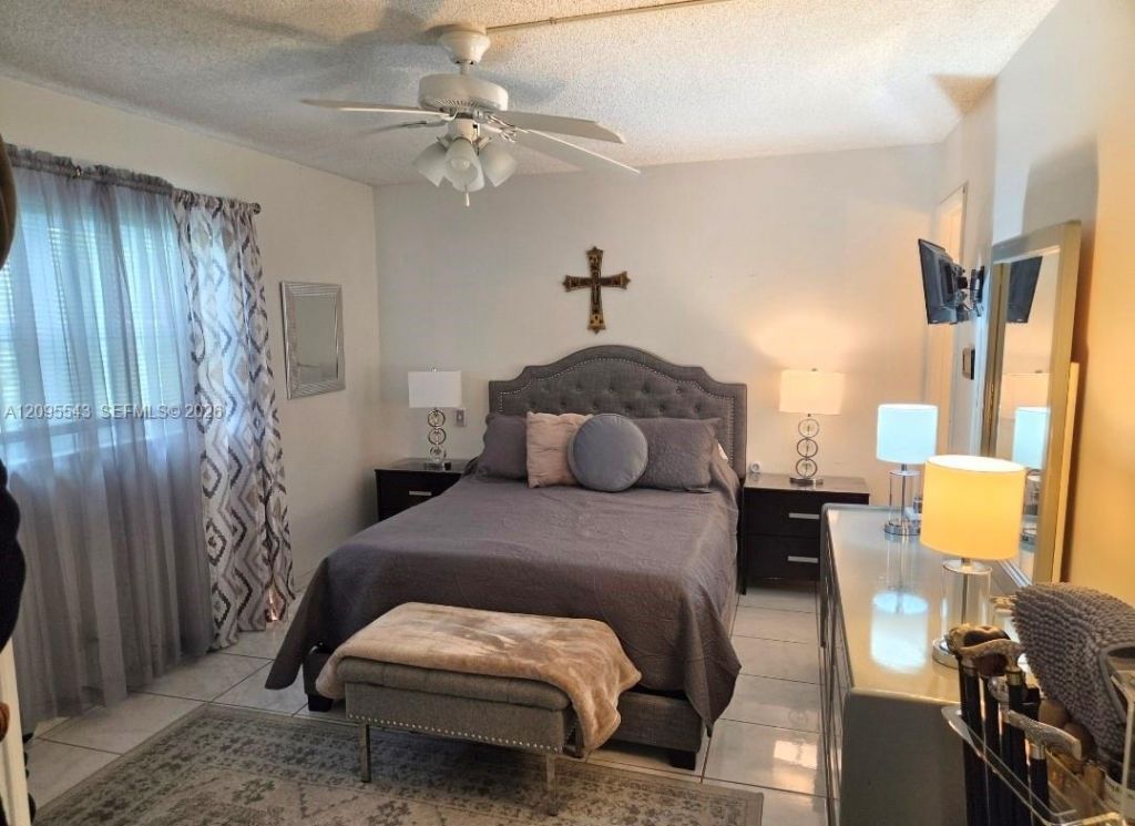 7205 NW 4th Pl , Unit 106, Margate, FL 33063 Photo