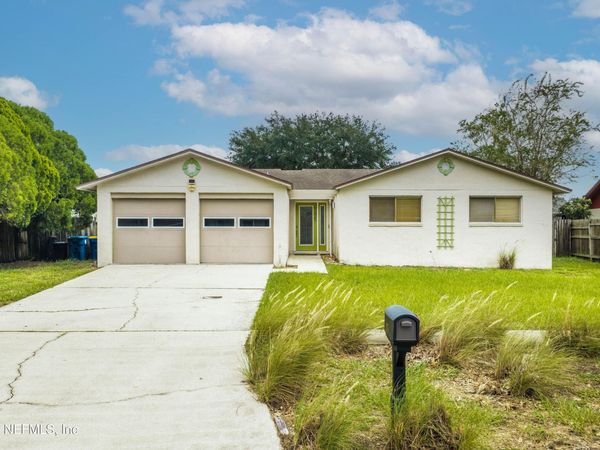 1625 MONUMENT OAKS Drive, Jacksonville, FL 32225