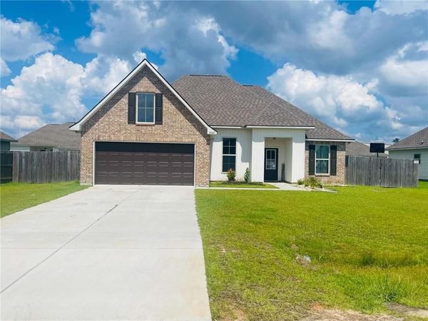 11067 KENNEDY Drive , Hammond, LA 70403