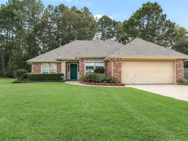 1011 SULLIVAN Place , Pearl River, LA 70452