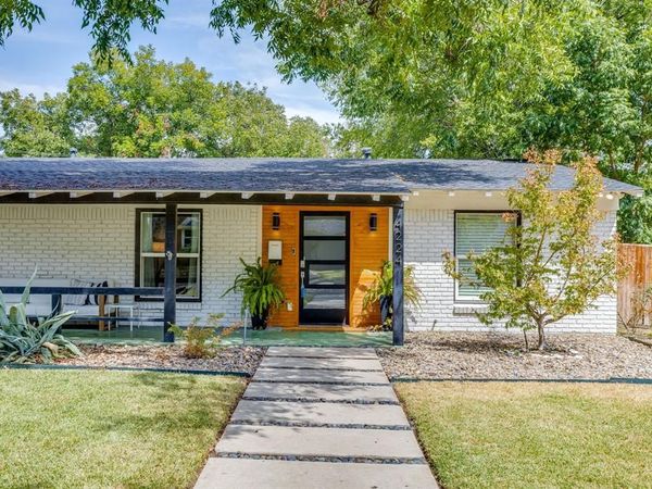4224 Lanark Avenue, Fort Worth, TX 76109