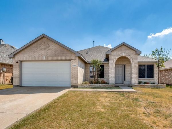 2459 Frontier Drive, Grand Prairie, TX 75052