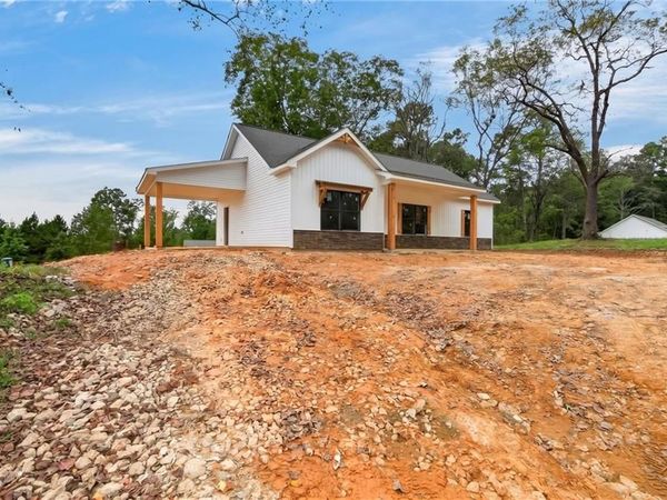 781 Old Brock Road , Rockmart, GA 30153
