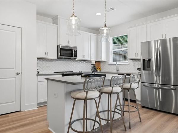 5768 Calle Vista Drive , Lithonia, GA 30058