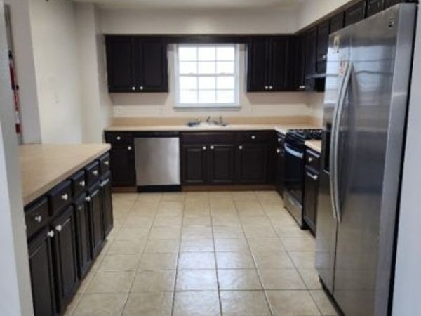 49 Crawford St, Unit 3, Newark, NJ 07102