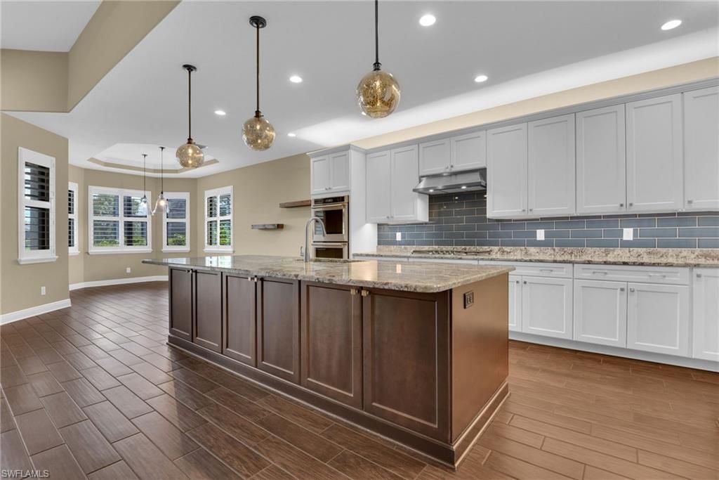 10505 Valencia Lakes Dr, Bonita Springs, FL 34135 Photo
