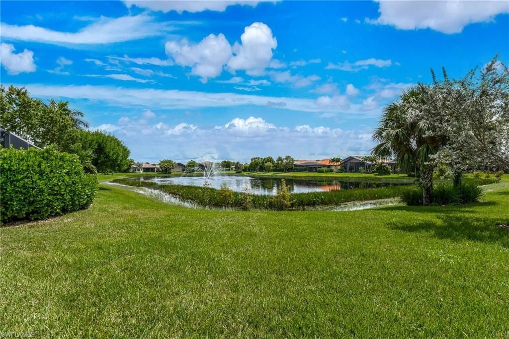 10505 Valencia Lakes Dr, Bonita Springs, FL 34135 Photo
