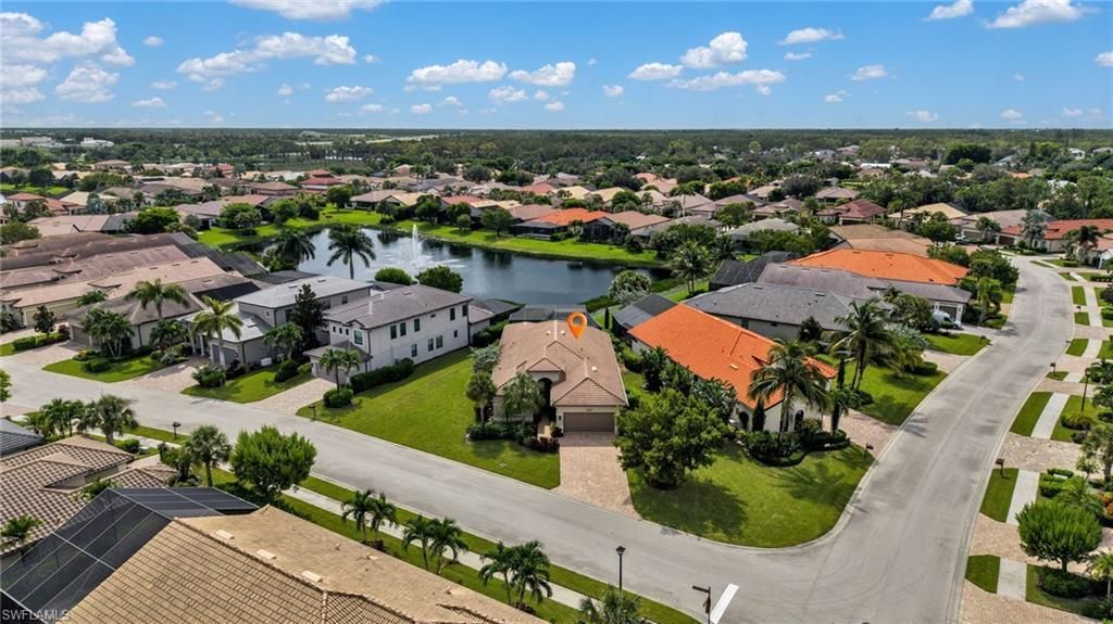 10505 Valencia Lakes Dr, Bonita Springs, FL 34135 Photo
