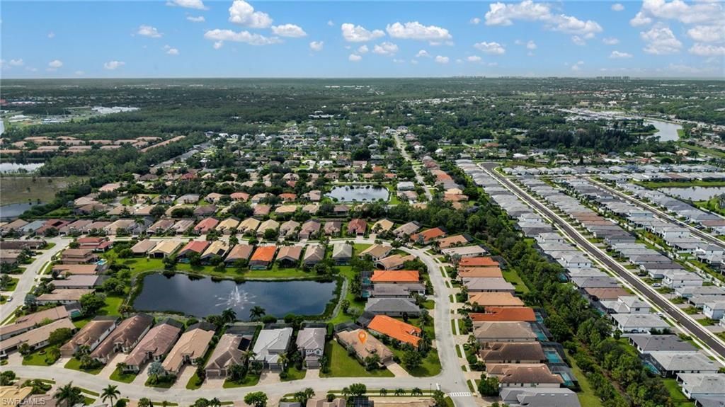 10505 Valencia Lakes Dr, Bonita Springs, FL 34135 Photo