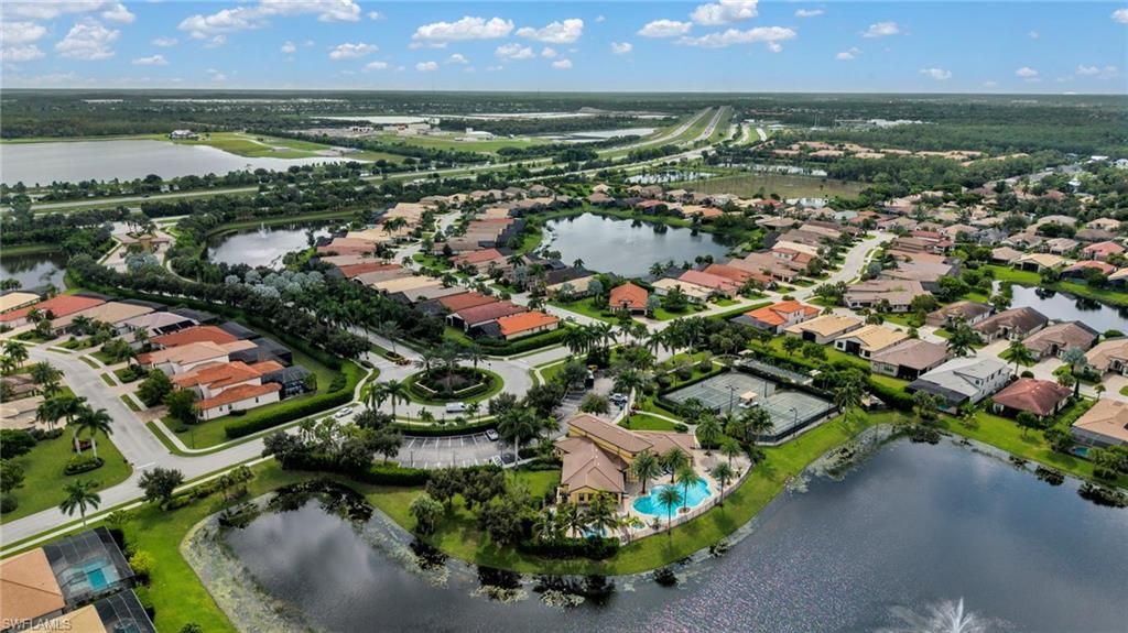 10505 Valencia Lakes Dr, Bonita Springs, FL 34135 Photo