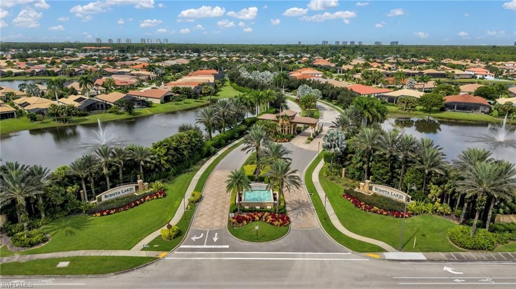 10505 Valencia Lakes Dr, Bonita Springs, FL 34135 Photo