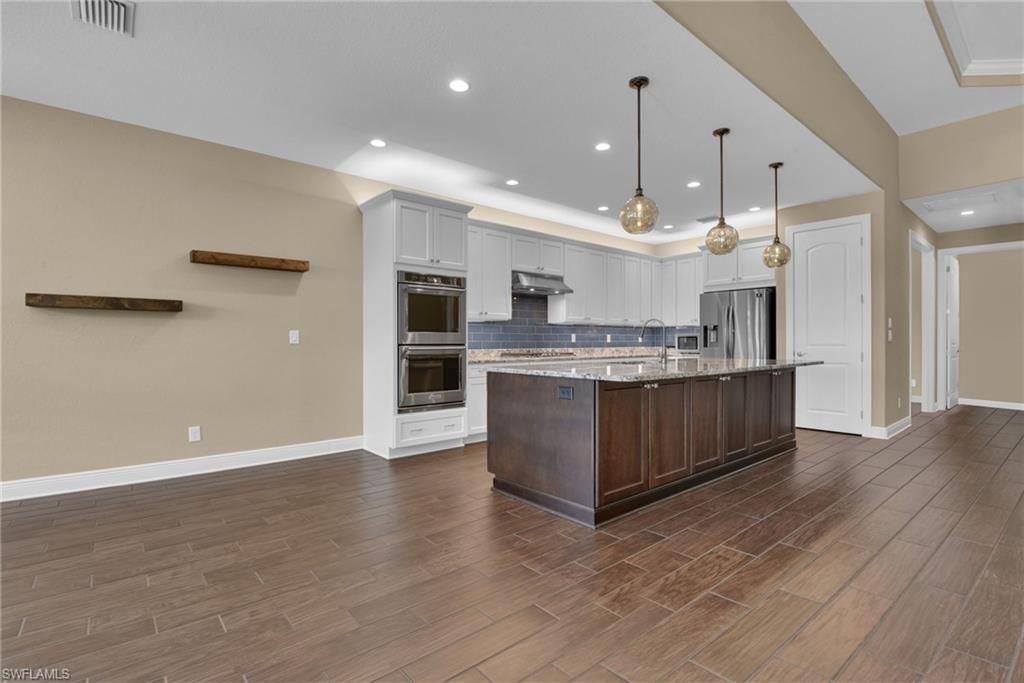 10505 Valencia Lakes Dr, Bonita Springs, FL 34135 Photo