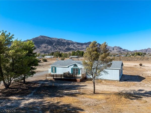 2520 W Simkins Road , Pahrump, NV 89060