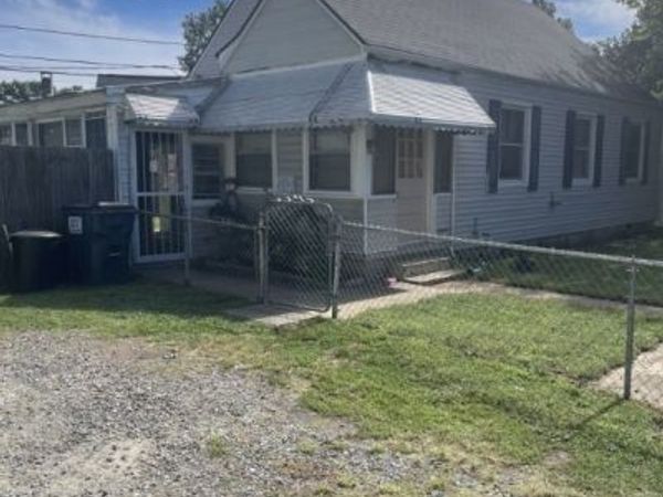 6741 Strathmore Road , Chesterfield, VA 23237