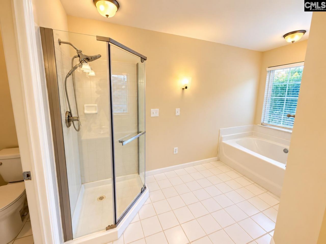 100 Bennington Circle Photo 11