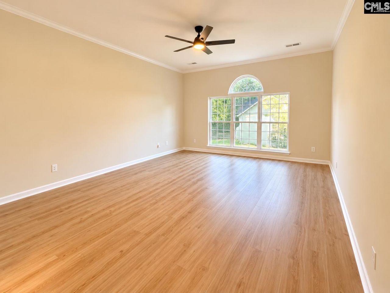 100 Bennington Circle Photo 9