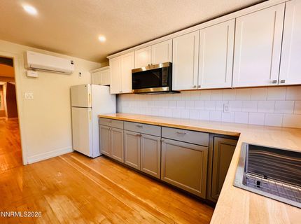 69 Washington Street, Reno, NV 89503 Photo