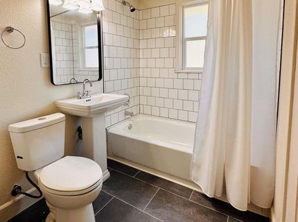 69 Washington Street, Reno, NV 89503 Photo