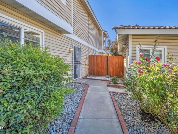 1126 Bradley Square, Sparks, NV 89434