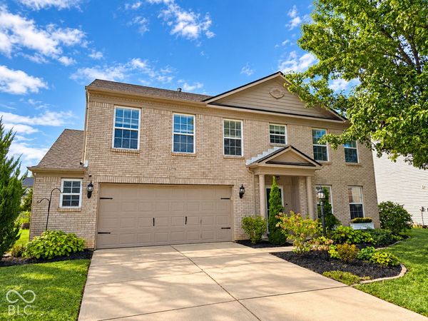 13946 Meadow Lake Drive , Fishers, IN 46038