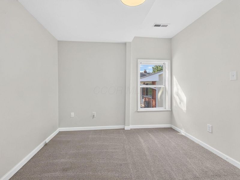 2485 Indianola Avenue , Columbus, OH 43202 Photo 66