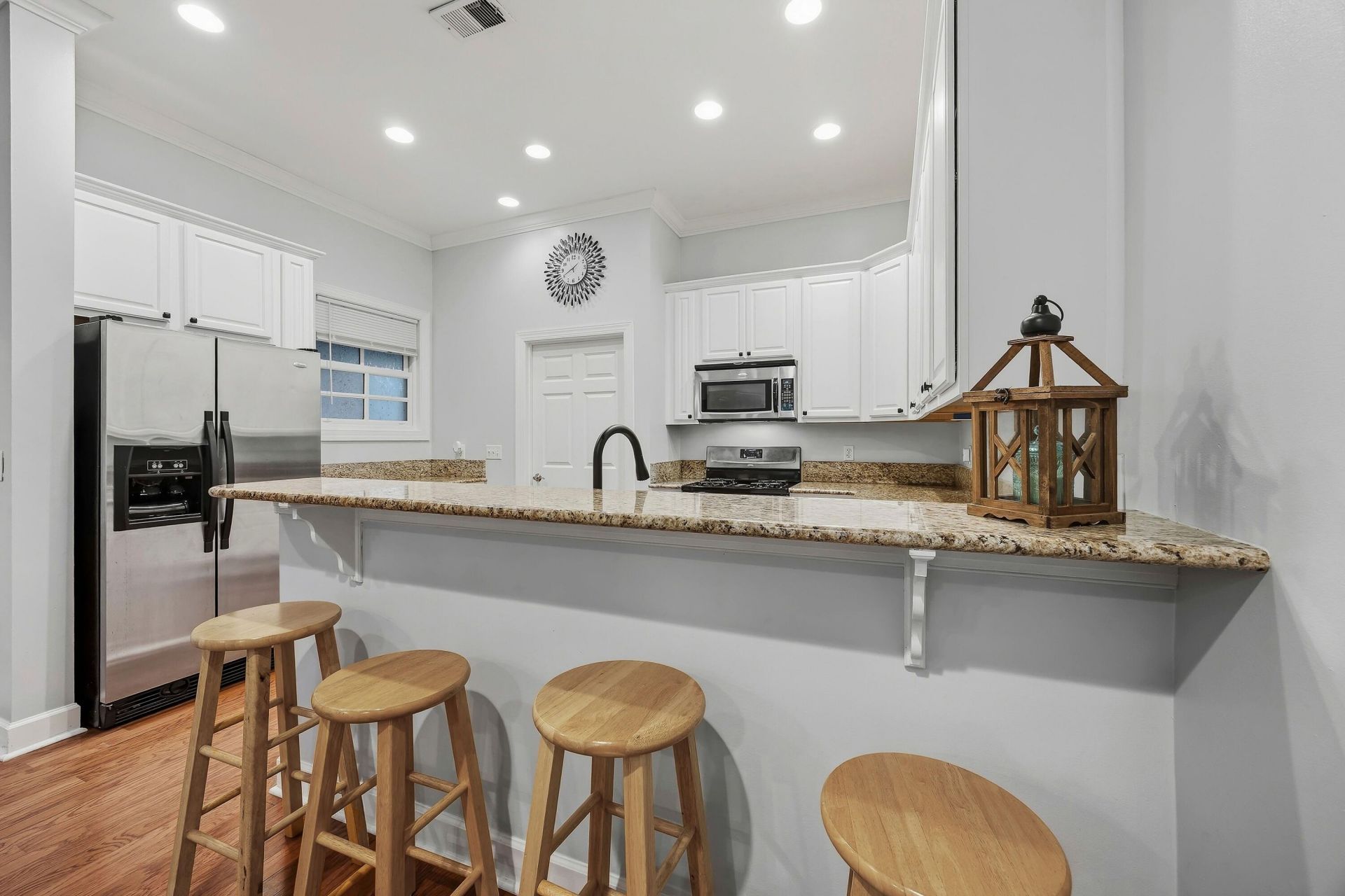 23 Augustine Road Photo 11