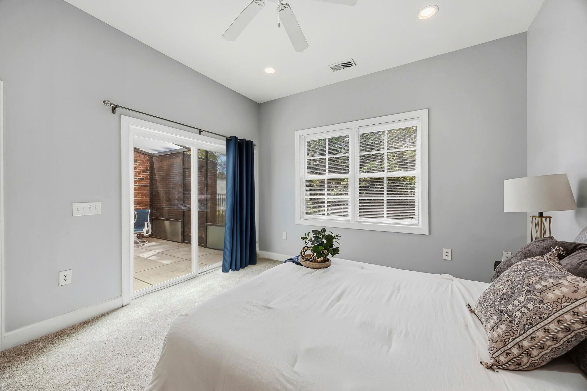 23 Augustine Road Photo 21