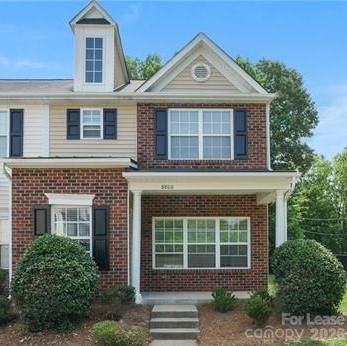 8800 Wandering Creek Way, Charlotte, NC 28227 Main Photo