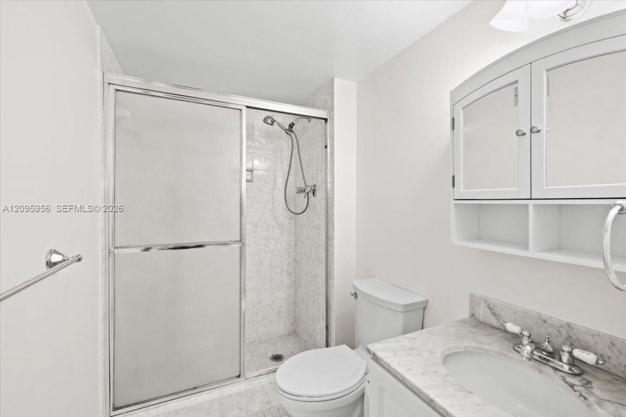 2780 NE 183rd St, Unit 1207, Aventura, FL 33160 Photo