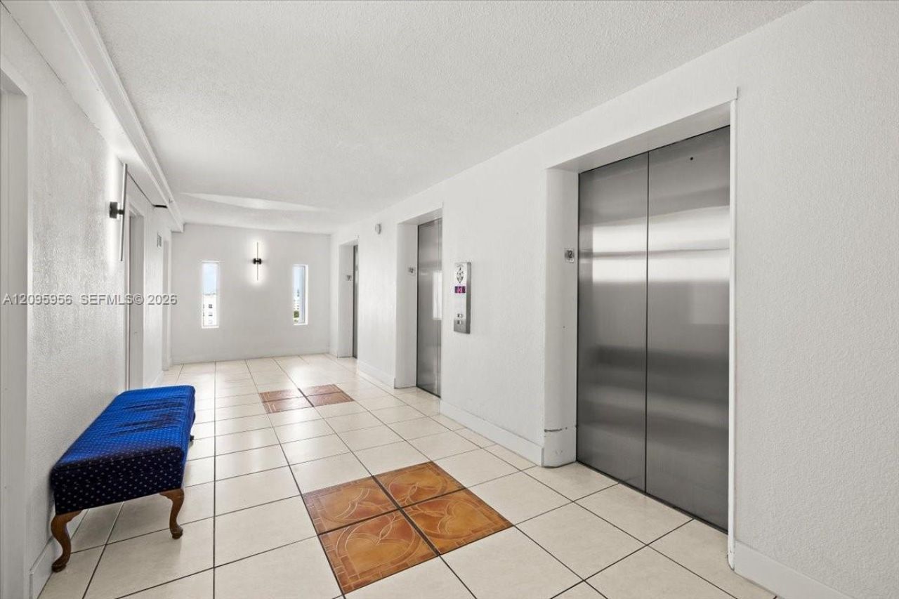 2780 NE 183rd St, Unit 1207, Aventura, FL 33160 Photo