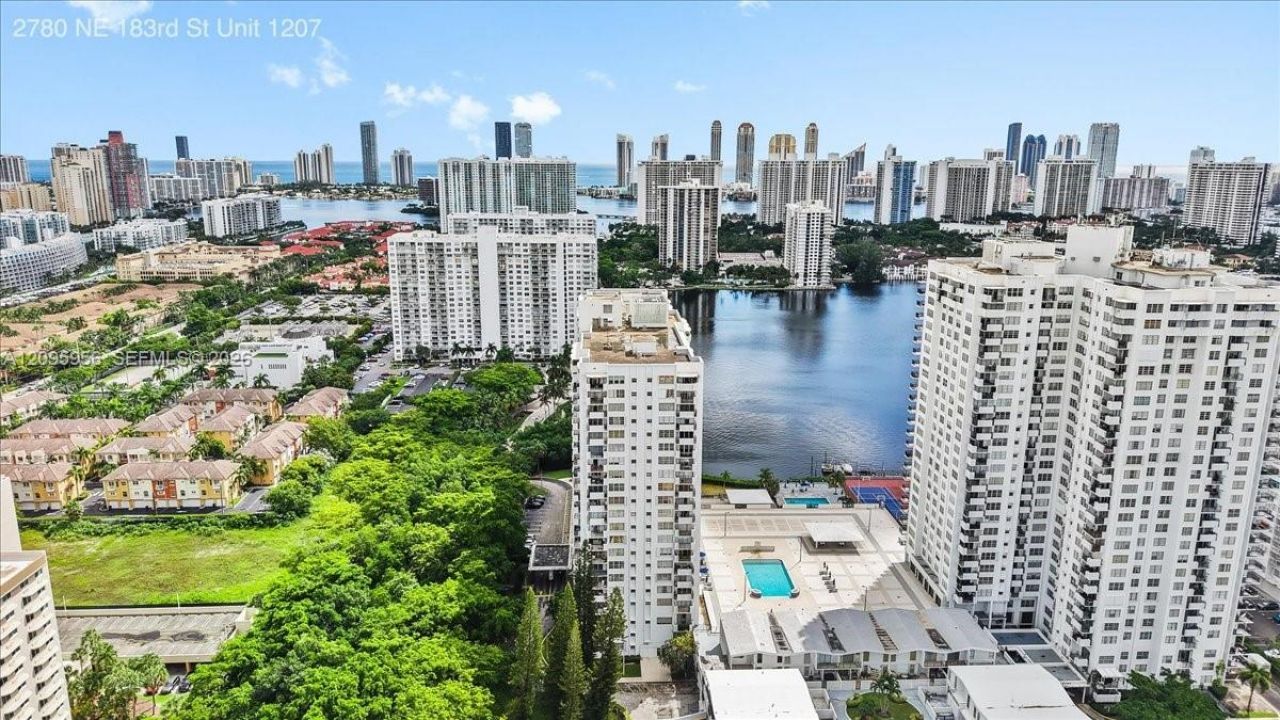 2780 NE 183rd St, Unit 1207, Aventura, FL 33160 Photo